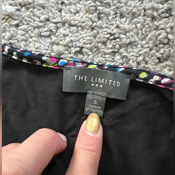 The Limited Blouse - Picture 2 of 3